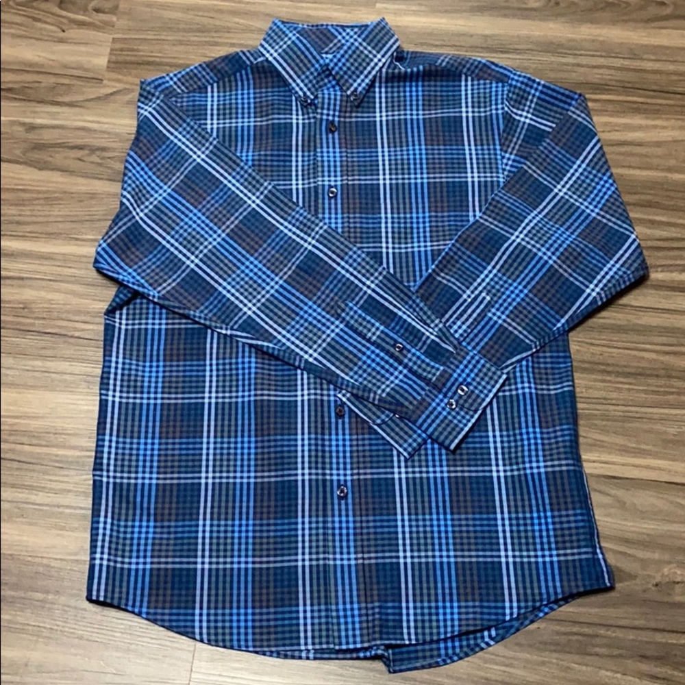 Roundtree & Yorke travel smart button down medium